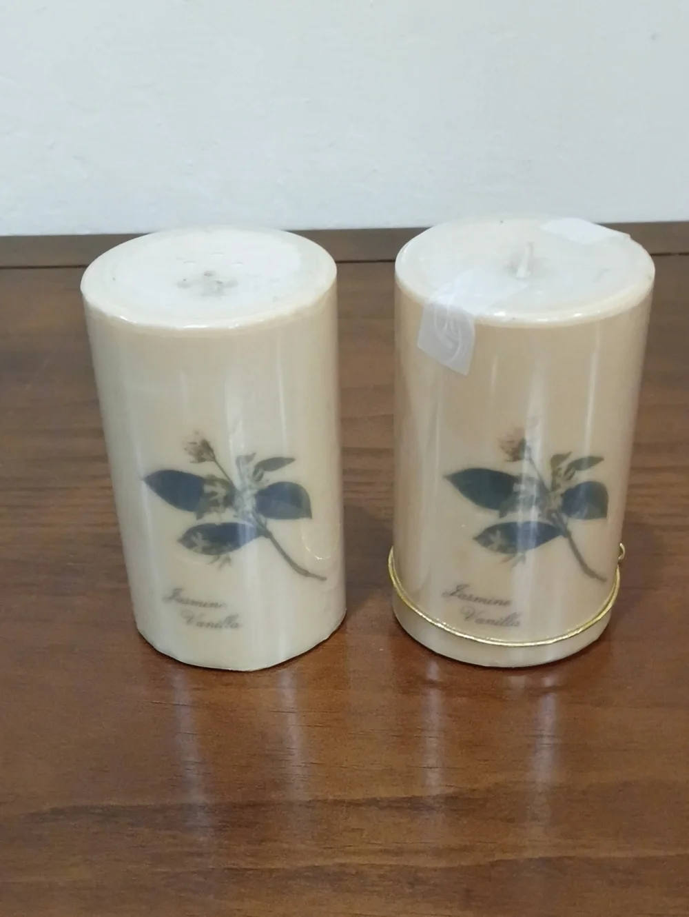 Bath & Body Works Aromatherapy Jasmine Vanilla Candles, Set Of 2 - New!